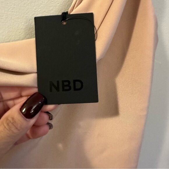 NBD Revolve Lila Champagne Satin Gown Side Slit Maxi Dress Womens Size Small NWT - Picture 7 of 16